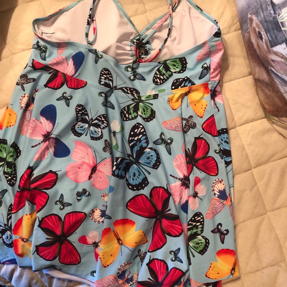 Bathing suit - Picture 2 of 5